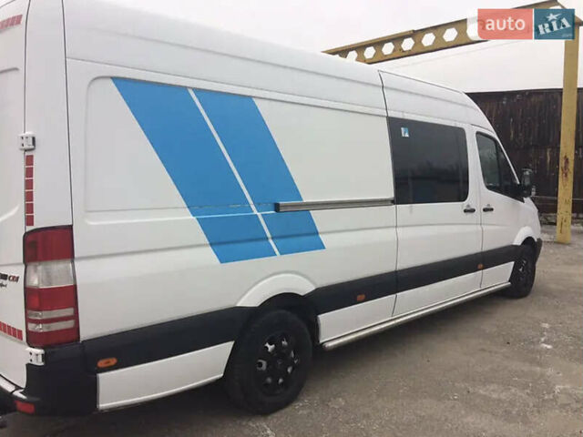 Білий Мерседес Sprinter, об'ємом двигуна 3 л та пробігом 480 тис. км за 19100 $, фото 4 на Automoto.ua