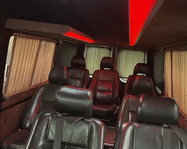 Белый Мерседес Sprinter, объемом двигателя 2.87 л и пробегом 230 тыс. км за 14800 $, фото 9 на Automoto.ua