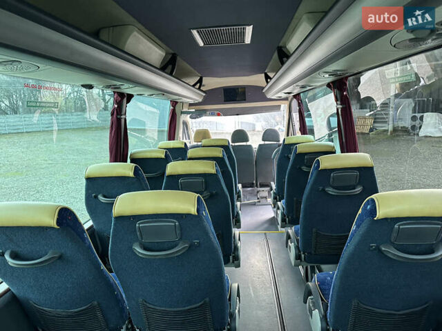 Білий Мерседес Sprinter, об'ємом двигуна 0 л та пробігом 438 тис. км за 44852 $, фото 5 на Automoto.ua