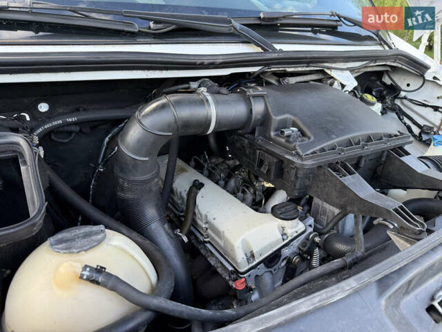 Белый Мерседес Sprinter, объемом двигателя 2.9 л и пробегом 200 тыс. км за 23900 $, фото 19 на Automoto.ua