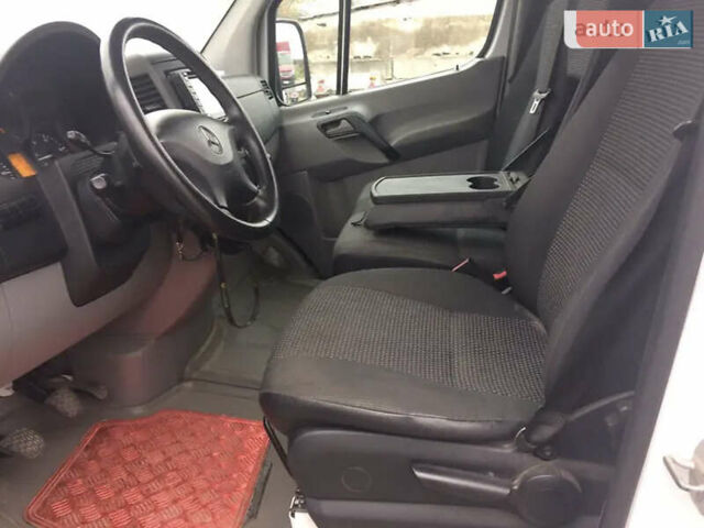 Білий Мерседес Sprinter, об'ємом двигуна 3 л та пробігом 480 тис. км за 19100 $, фото 11 на Automoto.ua