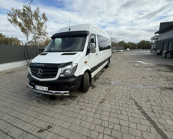 Мерседес Sprinter 2011 в Снятине на Automoto.ua Белый Мерседес Sprinter, объемом двигателя 0 л и пробегом 350 тыс. км за 22500 $, фото 7 на Automoto.ua
