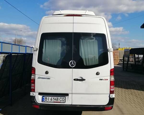 Белый Мерседес Sprinter, объемом двигателя 2.7 л и пробегом 50 тыс. км за 24500 $, фото 2 на Automoto.ua