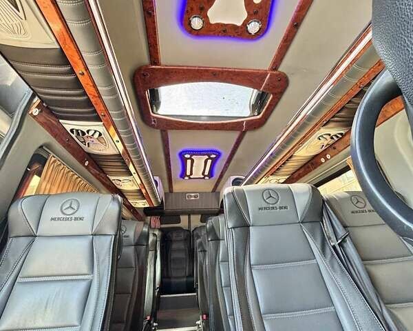 Белый Мерседес Sprinter, объемом двигателя 2.99 л и пробегом 500 тыс. км за 40900 $, фото 18 на Automoto.ua