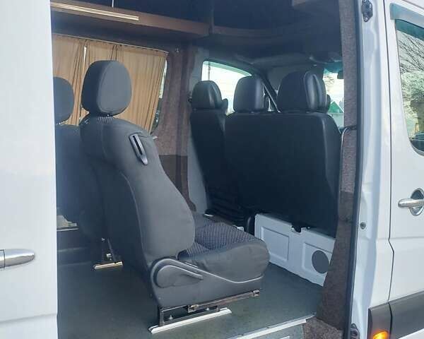 Белый Мерседес Sprinter, объемом двигателя 2.14 л и пробегом 582 тыс. км за 16600 $, фото 12 на Automoto.ua