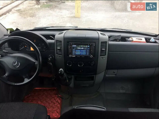 Білий Мерседес Sprinter, об'ємом двигуна 3 л та пробігом 480 тис. км за 19100 $, фото 9 на Automoto.ua