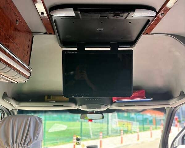 Белый Мерседес Sprinter, объемом двигателя 2.99 л и пробегом 500 тыс. км за 40900 $, фото 16 на Automoto.ua