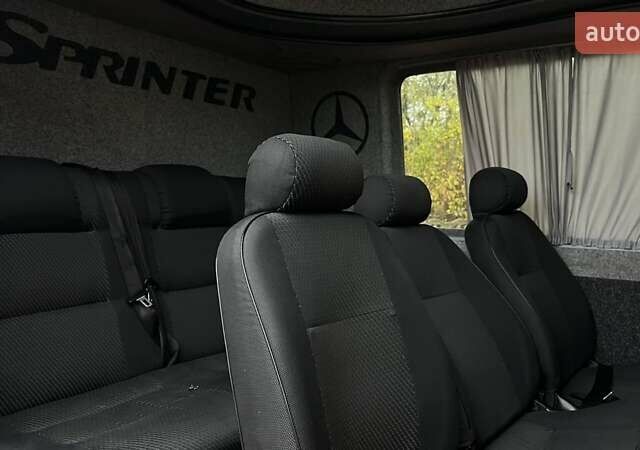 Белый Мерседес Sprinter, объемом двигателя 3 л и пробегом 485 тыс. км за 23500 $, фото 11 на Automoto.ua