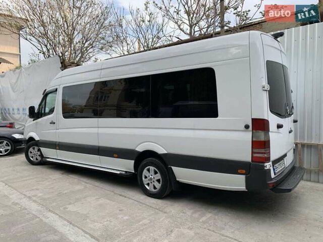 Белый Мерседес Sprinter, объемом двигателя 2.14 л и пробегом 150 тыс. км за 34900 $, фото 7 на Automoto.ua