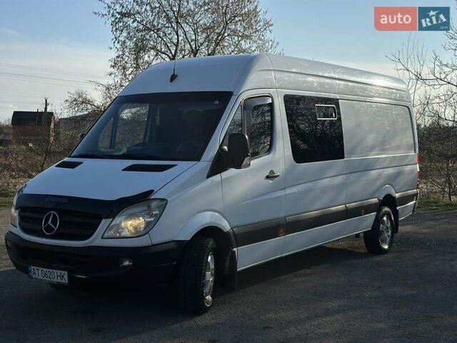 Белый Мерседес Sprinter, объемом двигателя 3 л и пробегом 470 тыс. км за 18900 $, фото 20 на Automoto.ua