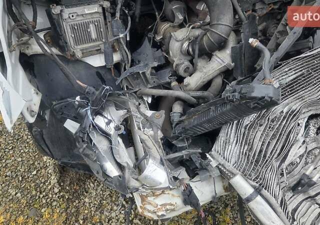 Белый Мерседес Sprinter, объемом двигателя 2.2 л и пробегом 314 тыс. км за 5500 $, фото 9 на Automoto.ua