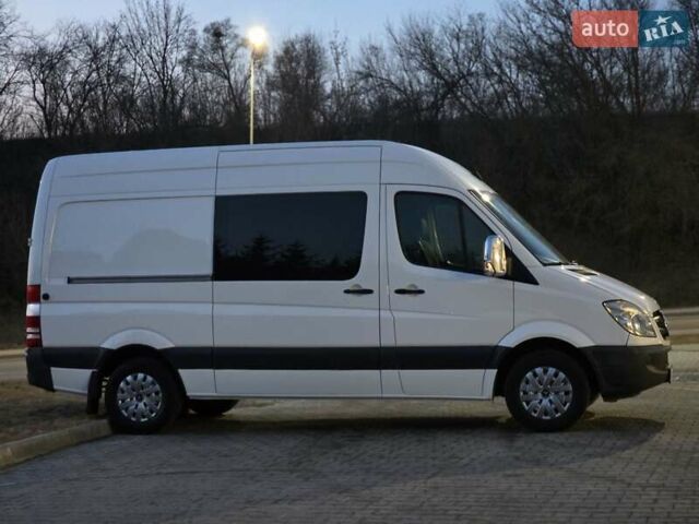 Белый Мерседес Sprinter, объемом двигателя 2.2 л и пробегом 596 тыс. км за 15999 $, фото 5 на Automoto.ua