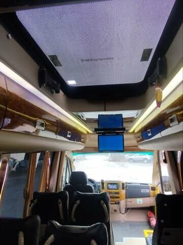 Белый Мерседес Sprinter, объемом двигателя 3 л и пробегом 270 тыс. км за 47000 $, фото 27 на Automoto.ua