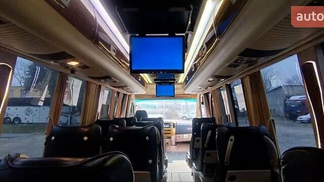 Белый Мерседес Sprinter, объемом двигателя 3 л и пробегом 270 тыс. км за 47000 $, фото 22 на Automoto.ua