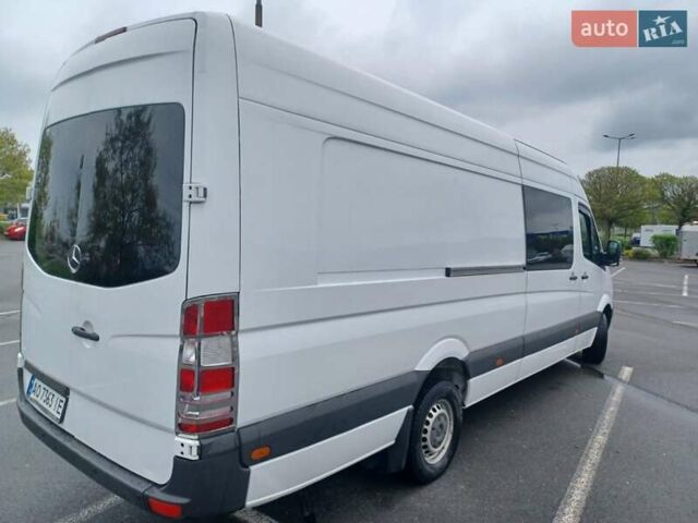 Белый Мерседес Sprinter, объемом двигателя 2.2 л и пробегом 330 тыс. км за 23000 $, фото 10 на Automoto.ua