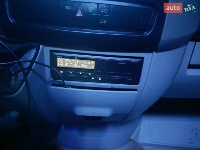 Белый Мерседес Sprinter, объемом двигателя 2.99 л и пробегом 457 тыс. км за 26800 $, фото 1 на Automoto.ua