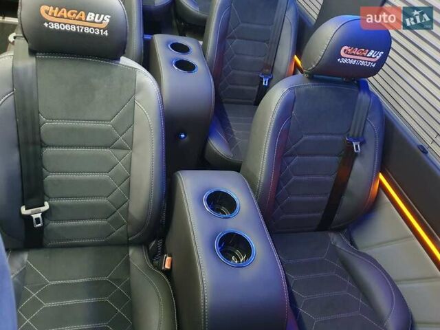 Белый Мерседес Sprinter, объемом двигателя 2.14 л и пробегом 330 тыс. км за 27000 $, фото 1 на Automoto.ua