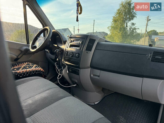 Білий Мерседес Sprinter, об'ємом двигуна 2.14 л та пробігом 330 тис. км за 13700 $, фото 10 на Automoto.ua