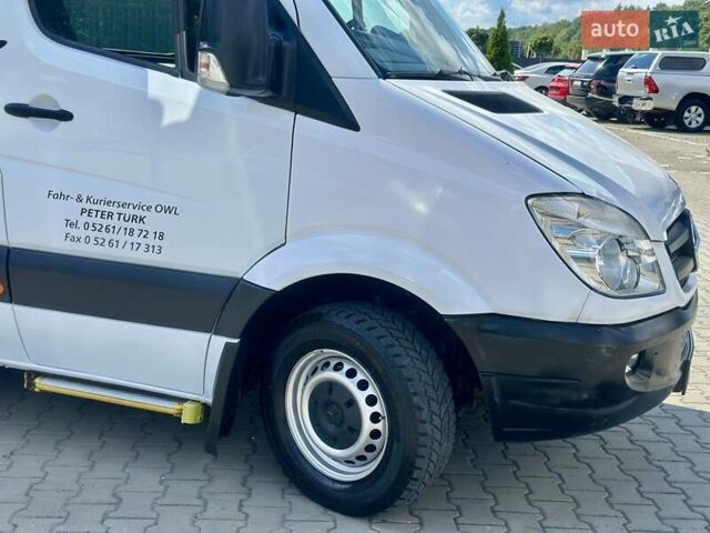 Белый Мерседес Sprinter, объемом двигателя 2.14 л и пробегом 413 тыс. км за 19500 $, фото 2 на Automoto.ua
