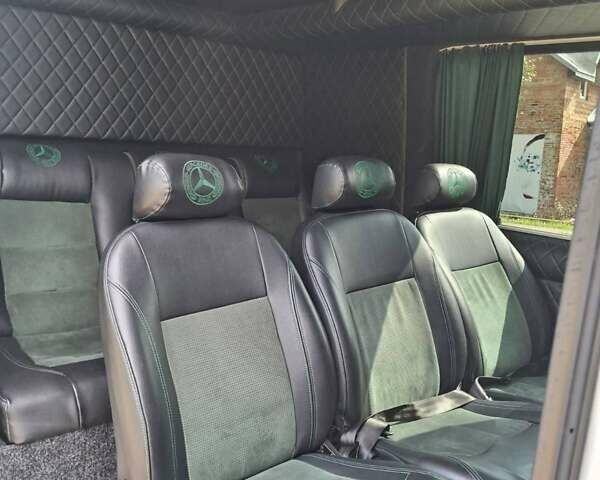 Белый Мерседес Sprinter, объемом двигателя 2.1 л и пробегом 350 тыс. км за 20500 $, фото 12 на Automoto.ua