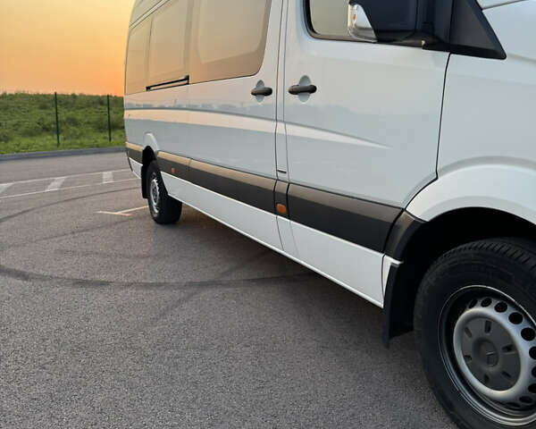 Белый Мерседес Sprinter, объемом двигателя 2.14 л и пробегом 500 тыс. км за 23200 $, фото 2 на Automoto.ua