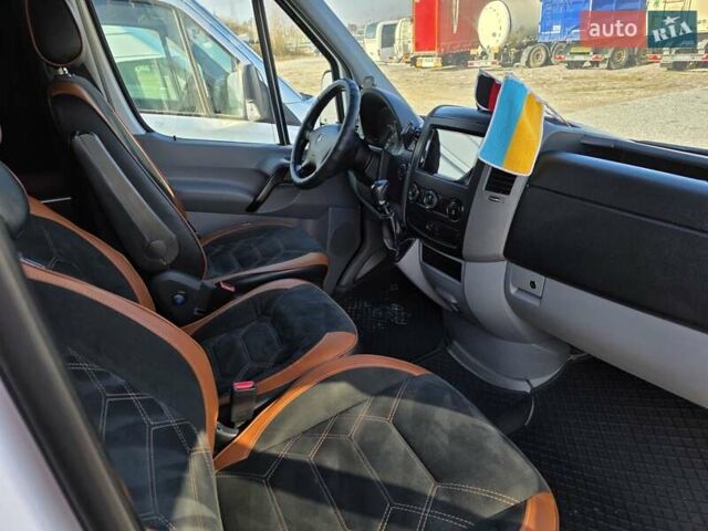 Белый Мерседес Sprinter, объемом двигателя 2.2 л и пробегом 596 тыс. км за 15999 $, фото 20 на Automoto.ua