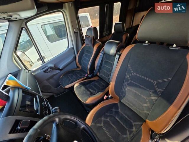Белый Мерседес Sprinter, объемом двигателя 2.2 л и пробегом 596 тыс. км за 15999 $, фото 13 на Automoto.ua