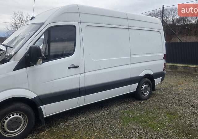 Белый Мерседес Sprinter, объемом двигателя 2.2 л и пробегом 314 тыс. км за 5500 $, фото 7 на Automoto.ua