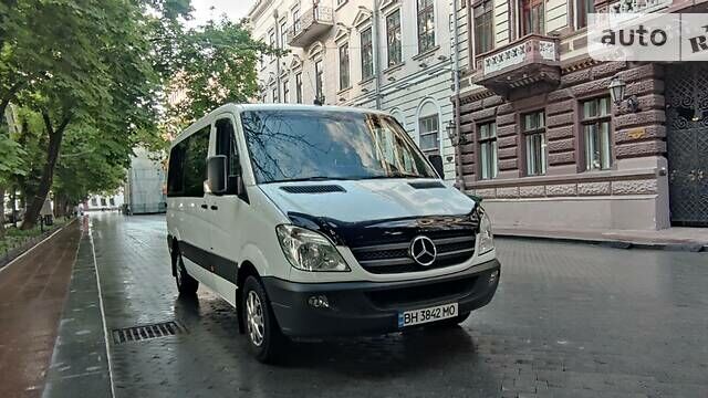 Белый Мерседес Sprinter, объемом двигателя 2.1 л и пробегом 295 тыс. км за 19500 $, фото 12 на Automoto.ua