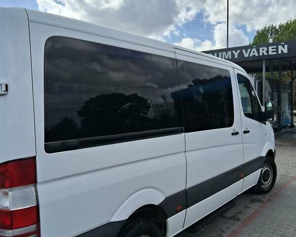 Білий Мерседес Sprinter, об'ємом двигуна 3.2 л та пробігом 470 тис. км за 15500 $, фото 4 на Automoto.ua