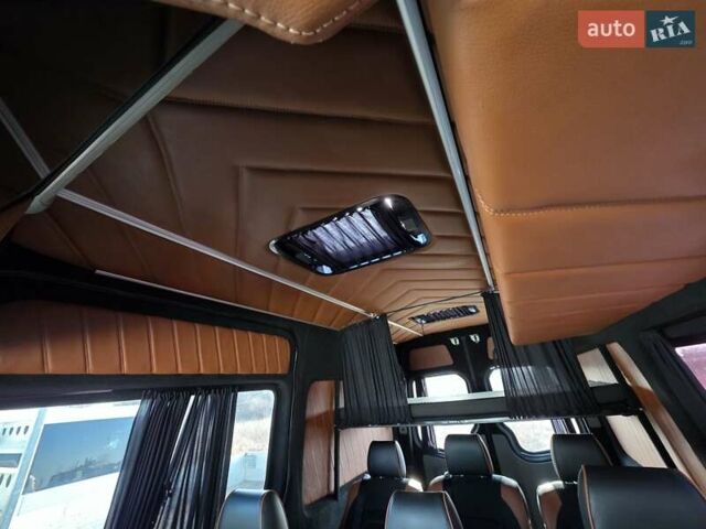 Белый Мерседес Sprinter, объемом двигателя 2.2 л и пробегом 596 тыс. км за 15999 $, фото 14 на Automoto.ua
