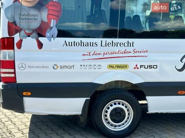 Белый Мерседес Sprinter, объемом двигателя 2.14 л и пробегом 413 тыс. км за 19500 $, фото 4 на Automoto.ua