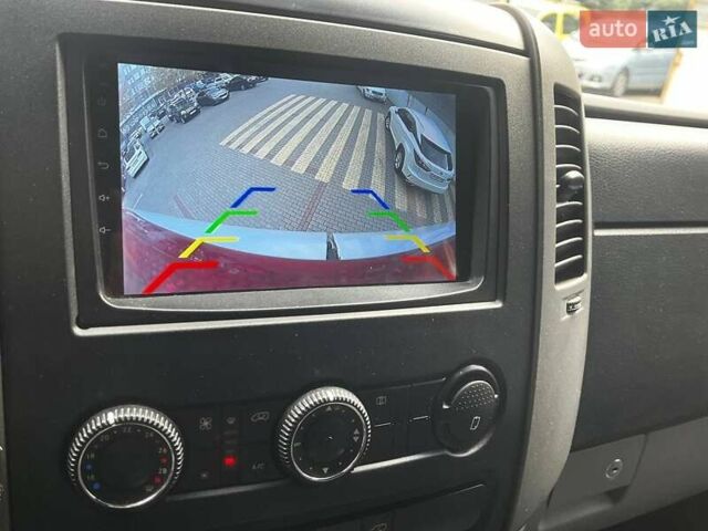 Белый Мерседес Sprinter, объемом двигателя 2.14 л и пробегом 449 тыс. км за 12000 $, фото 22 на Automoto.ua