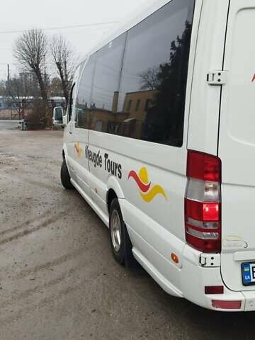 Белый Мерседес Sprinter, объемом двигателя 3 л и пробегом 270 тыс. км за 47000 $, фото 6 на Automoto.ua