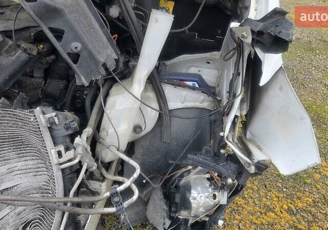 Белый Мерседес Sprinter, объемом двигателя 2.2 л и пробегом 314 тыс. км за 5500 $, фото 8 на Automoto.ua