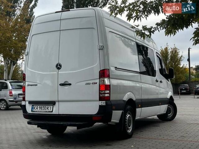 Белый Мерседес Sprinter, объемом двигателя 2.14 л и пробегом 449 тыс. км за 12000 $, фото 3 на Automoto.ua
