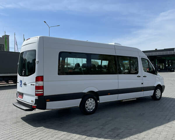 Білий Мерседес Sprinter, об'ємом двигуна 2.2 л та пробігом 347 тис. км за 22900 $, фото 5 на Automoto.ua