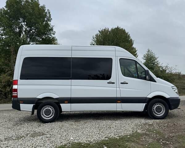 Білий Мерседес Sprinter, об'ємом двигуна 2.1 л та пробігом 570 тис. км за 19500 $, фото 21 на Automoto.ua