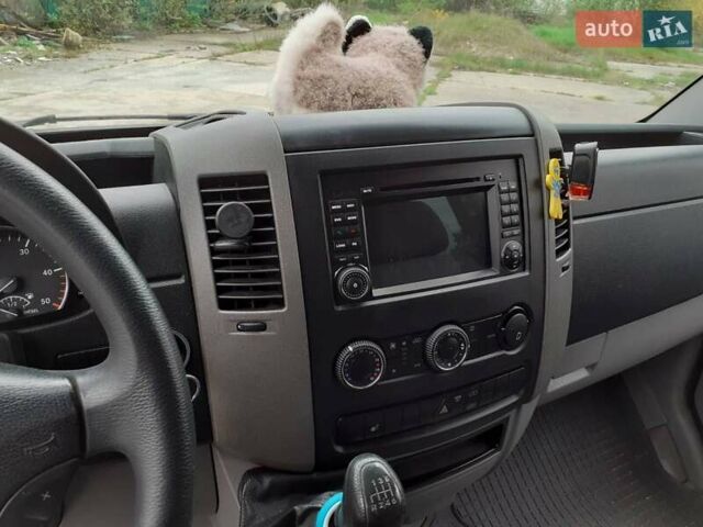 Білий Мерседес Sprinter, об'ємом двигуна 0 л та пробігом 284 тис. км за 20000 $, фото 5 на Automoto.ua