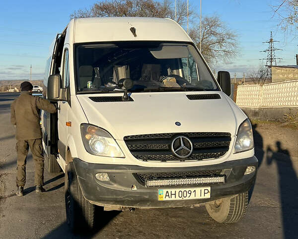 Білий Мерседес Sprinter, об'ємом двигуна 2.2 л та пробігом 98 тис. км за 33000 $, фото 5 на Automoto.ua