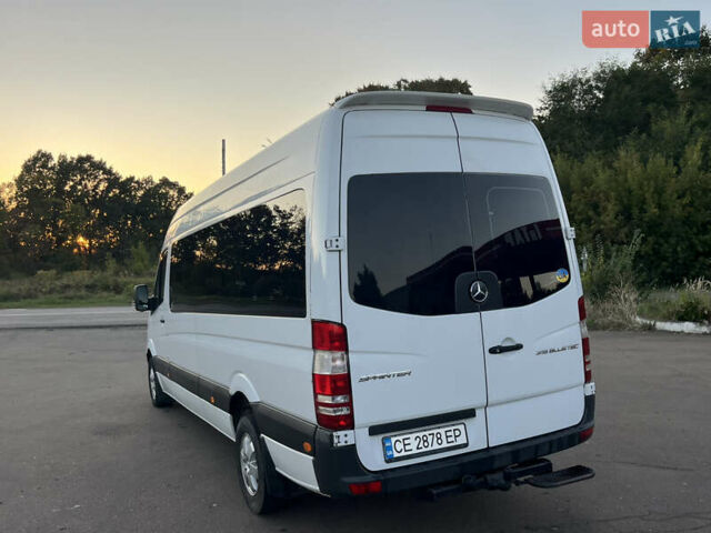 Белый Мерседес Sprinter, объемом двигателя 2.99 л и пробегом 800 тыс. км за 25800 $, фото 5 на Automoto.ua