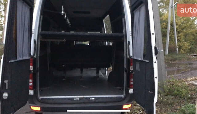 Білий Мерседес Sprinter, об'ємом двигуна 2.2 л та пробігом 98 тис. км за 33000 $, фото 10 на Automoto.ua