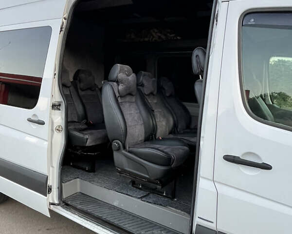 Білий Мерседес Sprinter, об'ємом двигуна 2.99 л та пробігом 800 тис. км за 24500 $, фото 19 на Automoto.ua