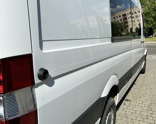 Белый Мерседес Sprinter, объемом двигателя 0 л и пробегом 181 тыс. км за 23000 $, фото 20 на Automoto.ua