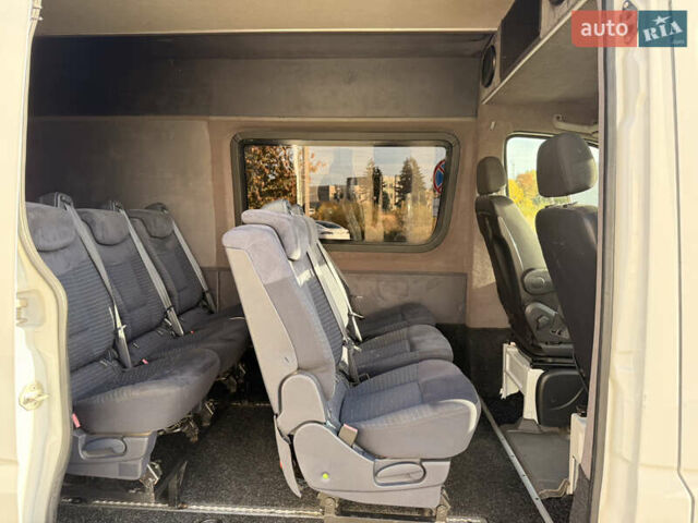 Белый Мерседес Sprinter, объемом двигателя 2.9 л и пробегом 365 тыс. км за 21000 $, фото 13 на Automoto.ua