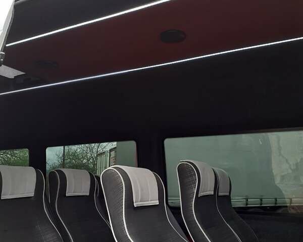 Білий Мерседес Sprinter, об'ємом двигуна 0 л та пробігом 284 тис. км за 20000 $, фото 6 на Automoto.ua