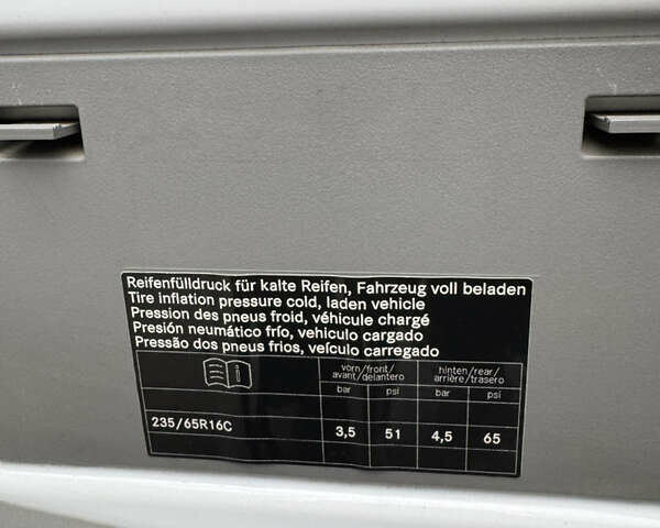 Білий Мерседес Sprinter, об'ємом двигуна 2.14 л та пробігом 515 тис. км за 22500 $, фото 32 на Automoto.ua