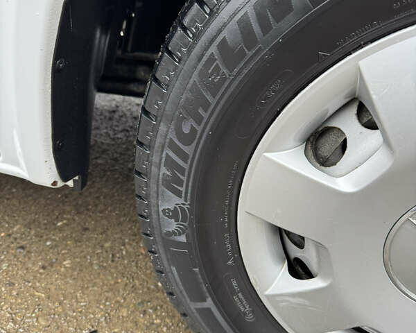 Білий Мерседес Sprinter, об'ємом двигуна 2.14 л та пробігом 515 тис. км за 22500 $, фото 4 на Automoto.ua