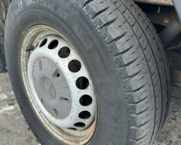 Білий Мерседес Sprinter, об'ємом двигуна 2.14 л та пробігом 150 тис. км за 17700 $, фото 11 на Automoto.ua