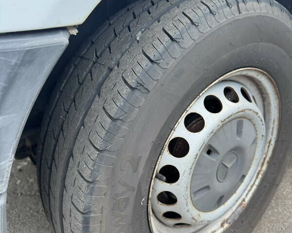 Білий Мерседес Sprinter, об'ємом двигуна 2.14 л та пробігом 150 тис. км за 17700 $, фото 12 на Automoto.ua